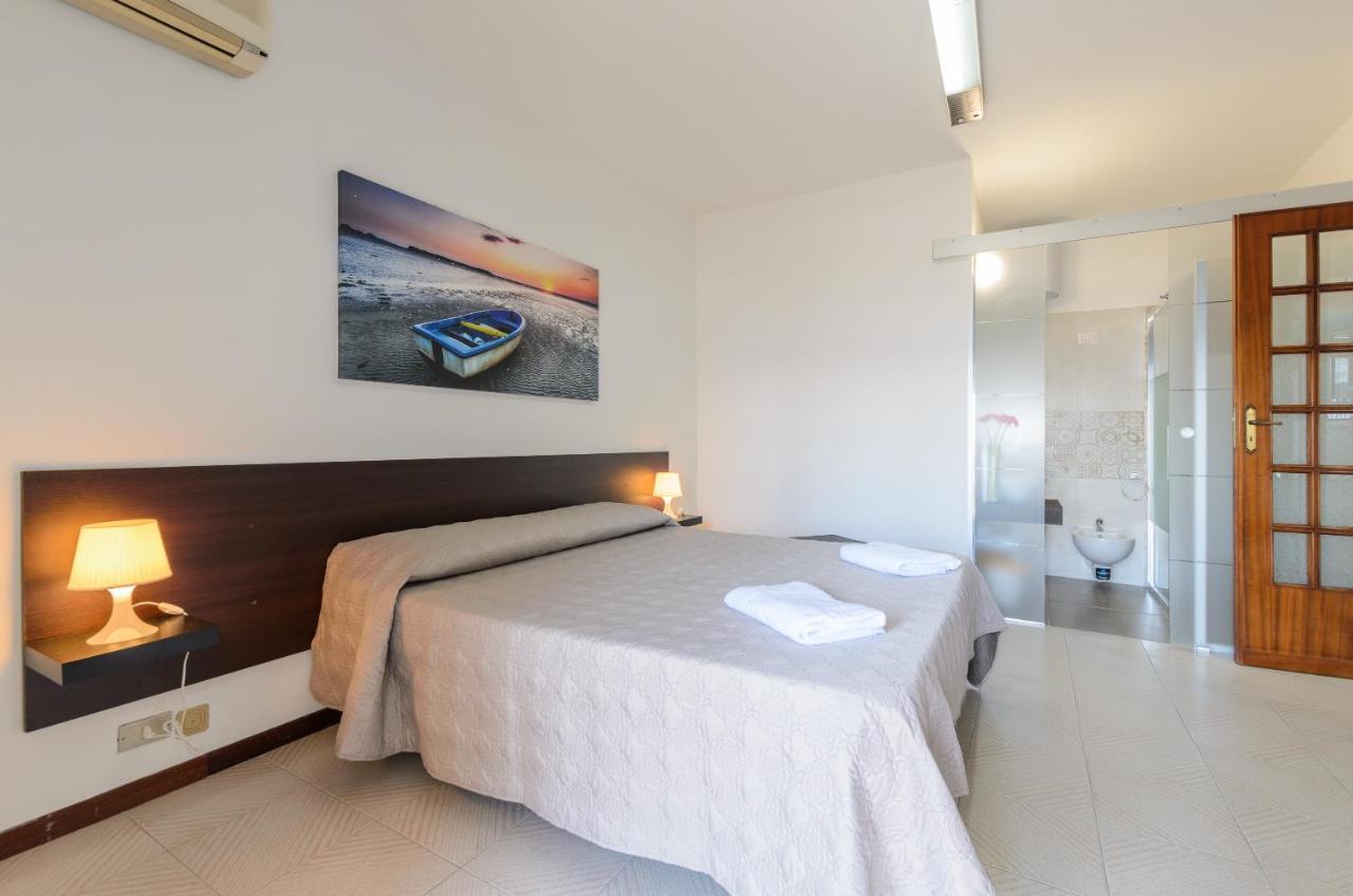 Marina D'Agro Residence Santa Teresa Di Riva Luaran gambar